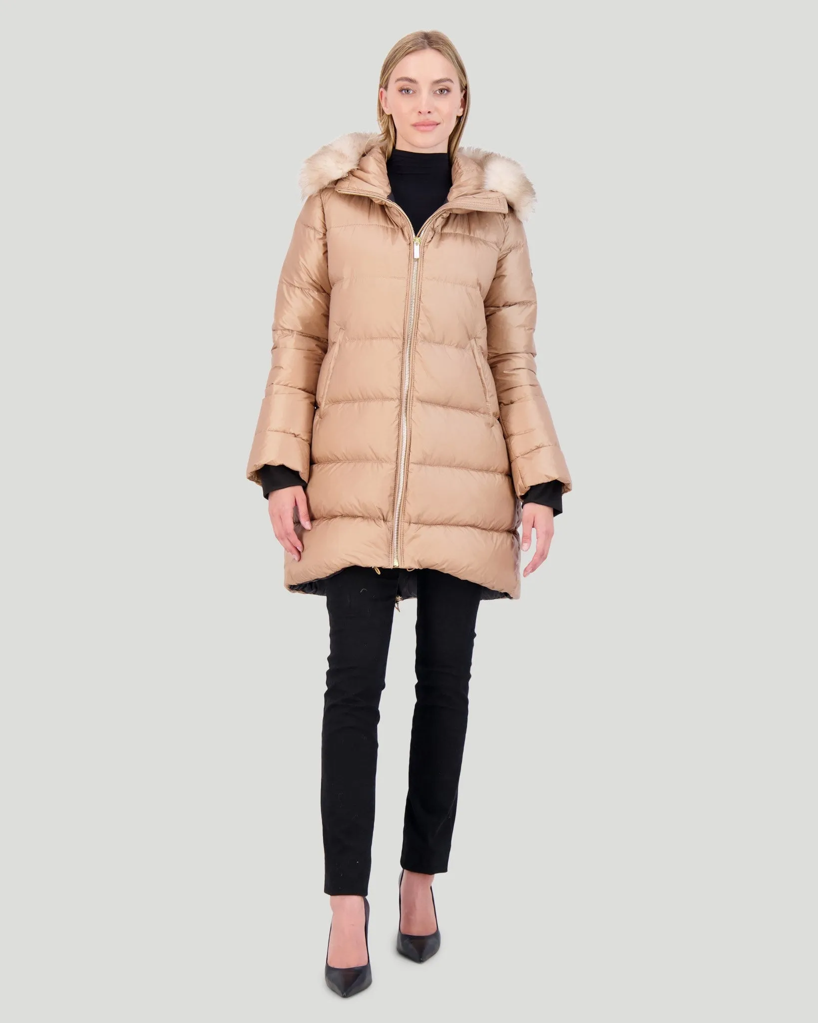 APRES-SKI JACKET WITH DETACHABLE TOSCANA LAMB HOOD TRIM