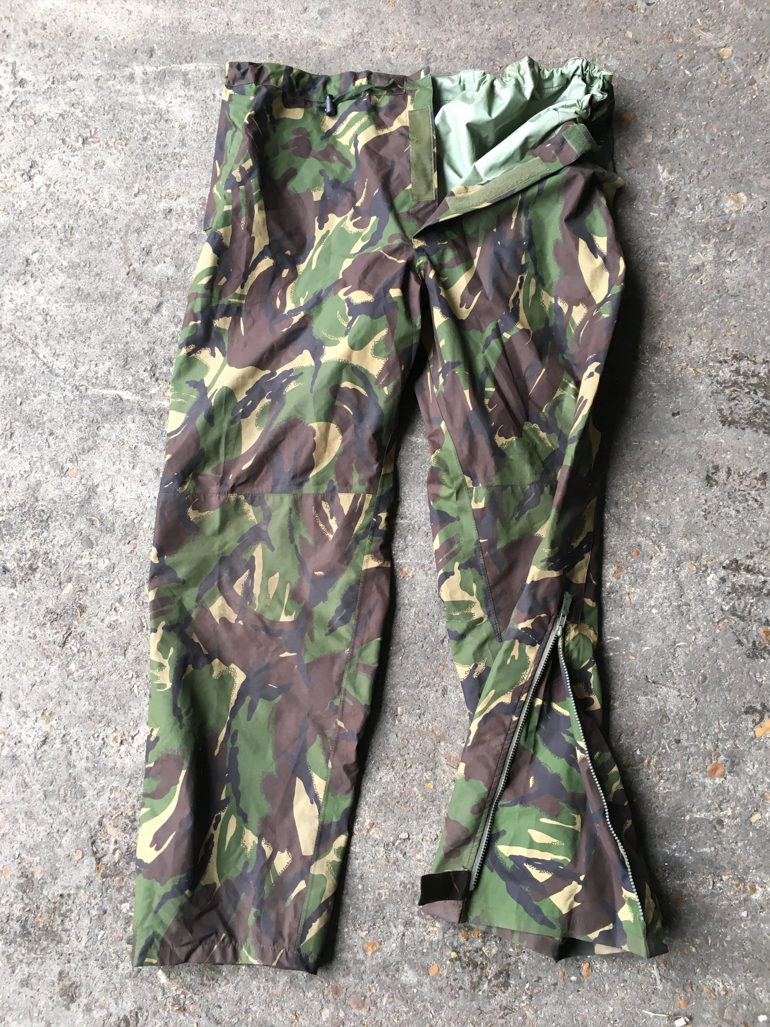 British Army Gore-Tex Trousers - Woodland DPM Camo - zipped dart ankle - DISTRESSED RANGE