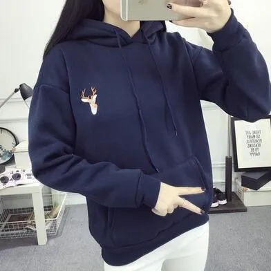 Women Hoodies Sweatshirts 2017 Spring Deer Embroidery Cashmere Thick Pullover Tops Big Pockets Hooded Hoodie Plus Size Sudadera